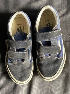 Vans Kids Navy Blue Velcro Sneakers